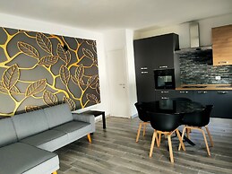 Suite Apartments i4MORI Porto Pino