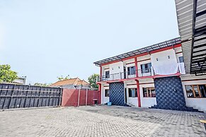 OYO 92736 Bougenville Rover