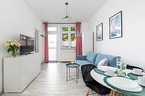 Bright Apartment Międzyzdroje by Renters