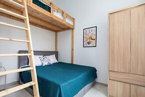 Bright Apartment Międzyzdroje by Renters