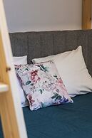 Bright Apartment Międzyzdroje by Renters