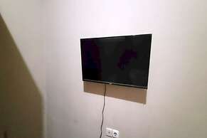 OYO 92725 Regol Srimahi Residence