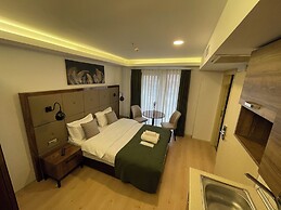 Elegance Suites