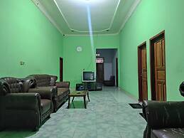 OYO 92724 Penginapan Syariah Al Syifa