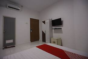 OYO 92741 Octav Homestay