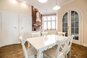 Native Apartments Batorego 7