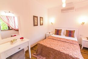 Bozcaada Butik Pansiyon