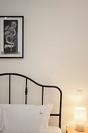Liiiving in Porto - Haven Pool Apartment