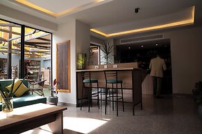 Aldora Residence suites