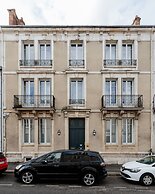 Hôtel Arago - Entrée autonome, réception en ligne - Encore Mieux