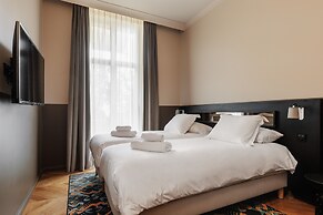 Hôtel Arago - Entrée autonome, réception en ligne - Encore Mieux