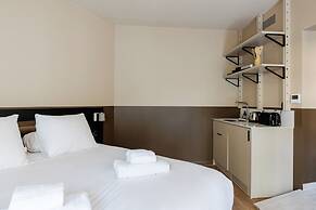 Hôtel Arago - Entrée autonome, réception en ligne - Encore Mieux