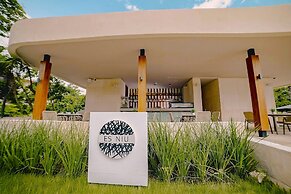 Family Selection At Grand Palladium Kantenah Resort & Spa - All Inclus