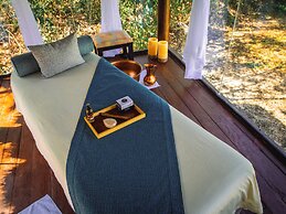 Family Selection At Grand Palladium Kantenah Resort & Spa - All Inclus