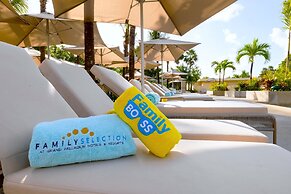 Family Selection At Grand Palladium Kantenah Resort & Spa - All Inclus