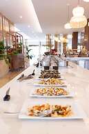 Family Selection At Grand Palladium Kantenah Resort & Spa - All Inclus