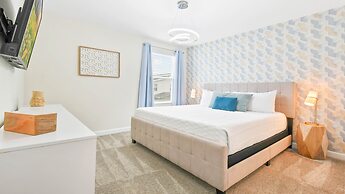 Storey Lake Pool Villa 2864