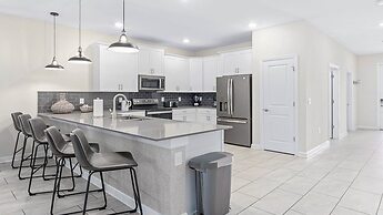 Storey Lake Pool Villa 2864