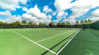 7BR Serene Home Close to Disney, Private Pool, Spa