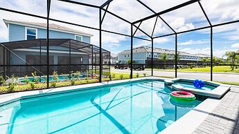 7BR Serene Home Close to Disney, Private Pool, Spa