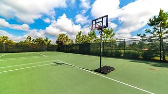 7BR Serene Home Close to Disney, Private Pool, Spa