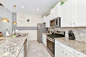 Solterra Resort 7br Lakeview Villa Pool Spa Disney