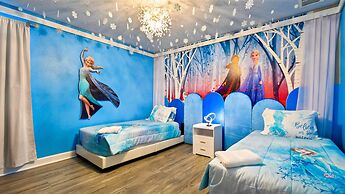 Opulent Villa: Heated Pool, Theater, Game Room