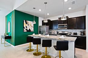 Spacious Family Getaway at Windsor Island Resort