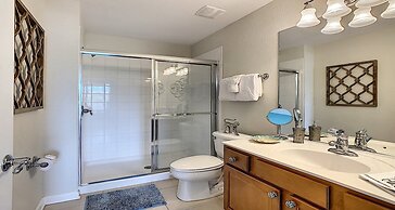 Fantastic 6br Villa Private Pool Spa Near Disney