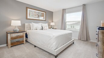 Windsor Island Luxe Villa w/ Pool/spa Near Disney