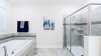 Resort-style Living Near Disney With Pool & Theate