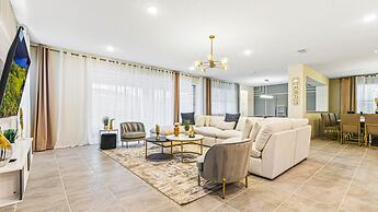 Family-friendly Oasis With Resort Amenities