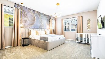 Extraordinary Solara 7BR Private Pool/spa Near Disney