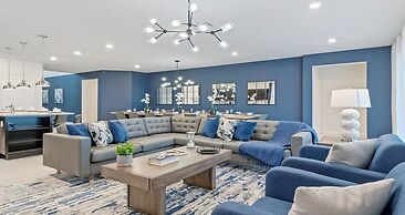 Opulent Retreat With Private Pool Near Disney