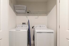 Luxe Champion's Gate Home w/ Pool, Spa, Gameroom