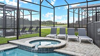 Luxury Orlando Getaway With Resort Perks