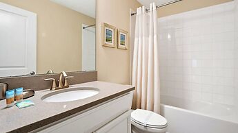 Resort Access Perfect 4 Families Near Theme Parks