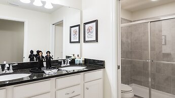 Exclusive Windsor Home Near Theme Parks