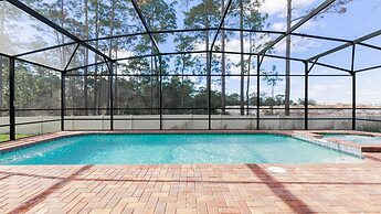 Exclusive Windsor Home Near Theme Parks