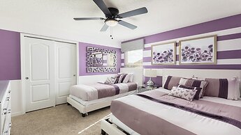 Exclusive Windsor Home Near Theme Parks