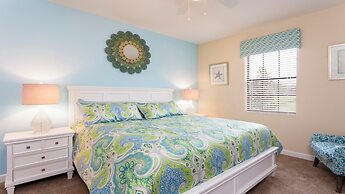 Opulent Villa, 10 Min to Disney, Pool & Spa