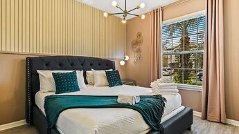 Beautiful Villa With Pool in Windsor Resort