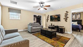 Spacious Getaway With Pool, Near Orlando Parks