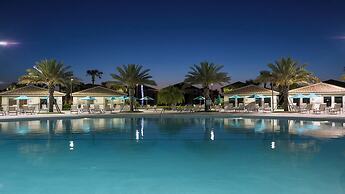 Spacious Getaway With Pool, Near Orlando Parks