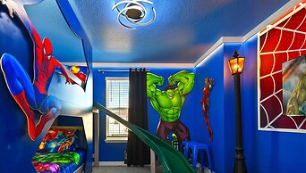 Opulent Villa With Pool & Spa, 10 Miles to Disney