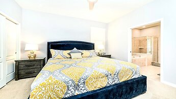 Windsor Greenview Home Pool SPA No Rear Neighbor!