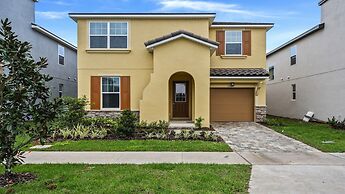 Luxurious Home With Pool, Perfect for Families