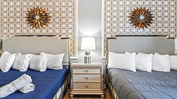 Bright & Spacious Home With Private Pool