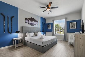 Ultimate Villa w Children Love Room, Pool/spa