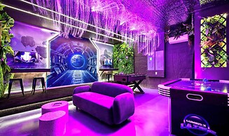 Ultimate Villa w Children Love Room, Pool/spa